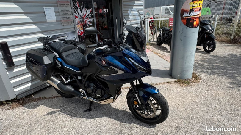 Honda NT1100 DCT - SAINT MITRE LES REMPARTS