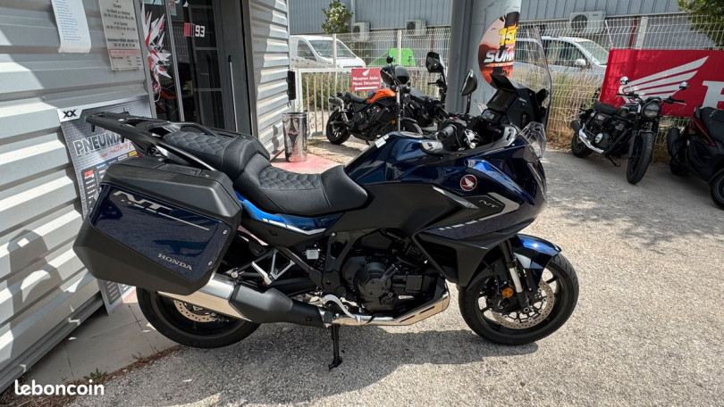Honda NT1100 DCT - SAINT MITRE LES REMPARTS
