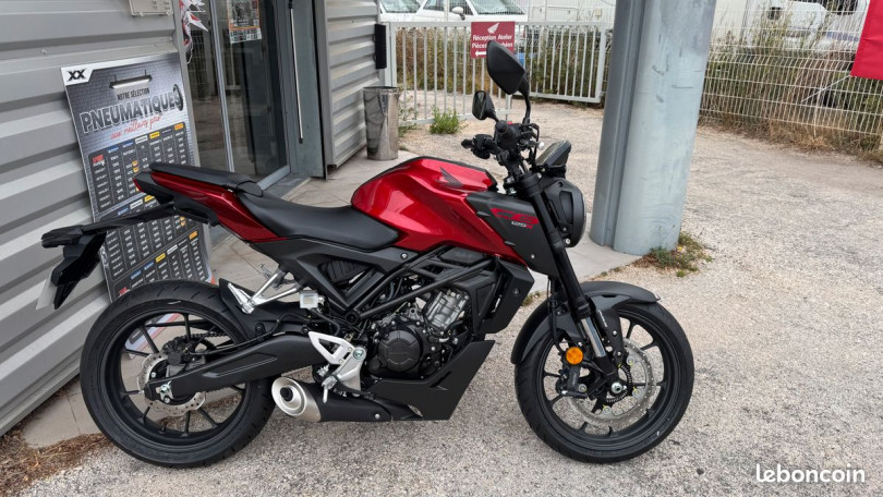 Honda CB 125 R CB125R CB125 - SAINT MITRE LES REMPARTS