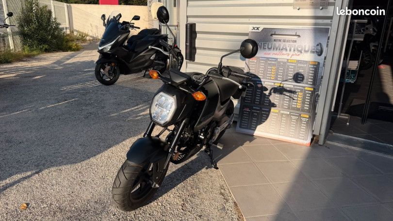 Honda MSX125 GROM125 GROM - SAINT MITRE LES REMPARTS