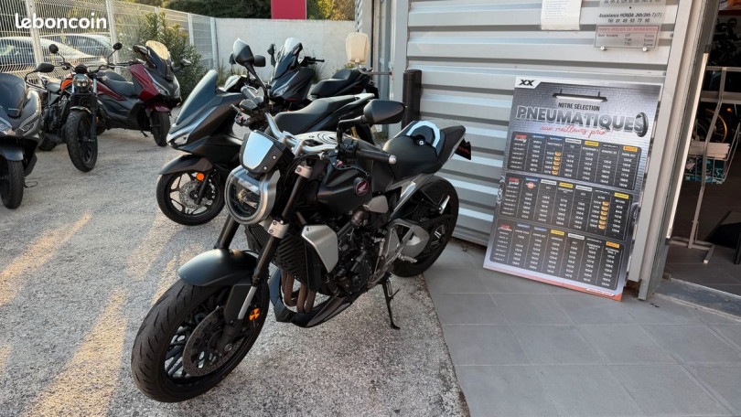 Honda CB1000R Cb 1000 R - SAINT MITRE LES REMPARTS