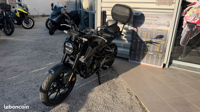 Honda CB 125 R CB125R CB125 - SAINT MITRE LES REMPARTS