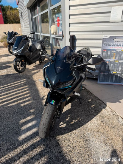 Honda CBR 650 R CBR650 CBR650R - SAINT MITRE LES REMPARTS