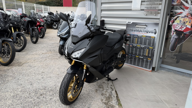 Honda Forza 750 NSS750 750 - SAINT MITRE LES REMPARTS