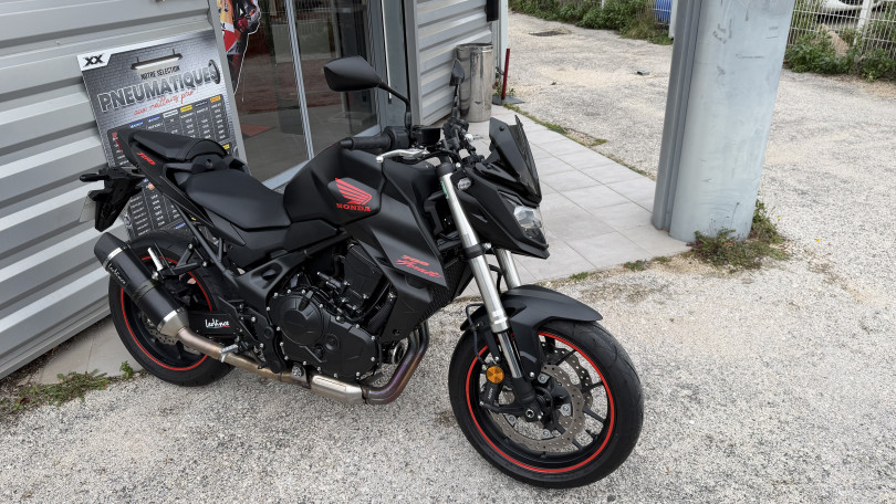 Honda HORNET 750 CB750 - SAINT MITRE LES REMPARTS