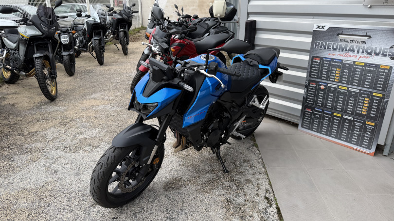 Honda HORNET 750 CB750 - SAINT MITRE LES REMPARTS