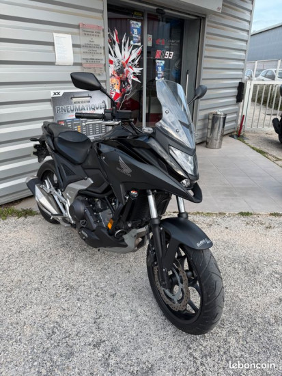 Honda NC750X DCT - SAINT MITRE LES REMPARTS