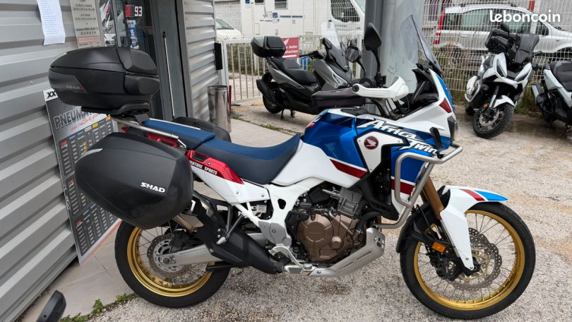 Honda africa twin Adventure CRF1000 - SAINT MITRE LES REMPARTS