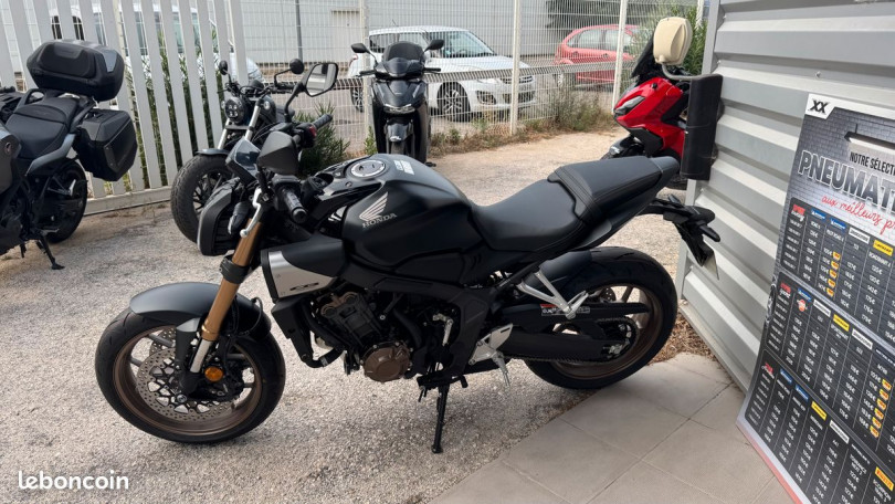 Honda CB 650 R e-clutch - SAINT MITRE LES REMPARTS