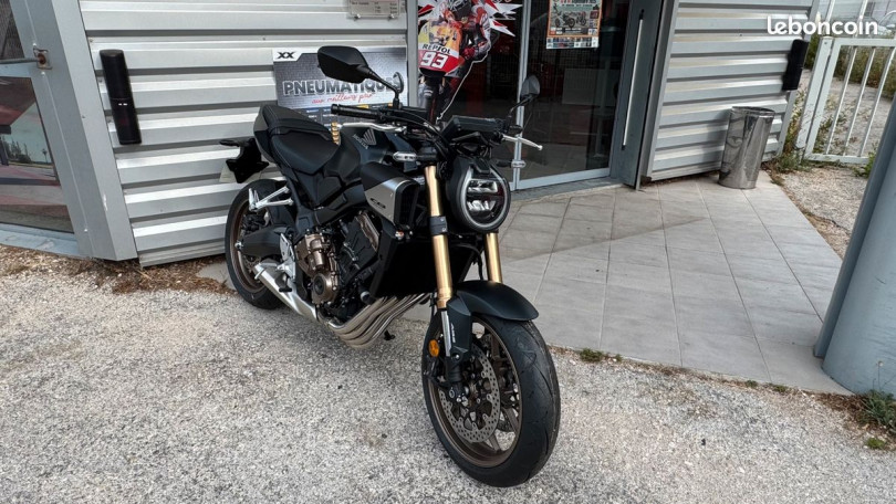 Honda CB 650 R e-clutch - SAINT MITRE LES REMPARTS