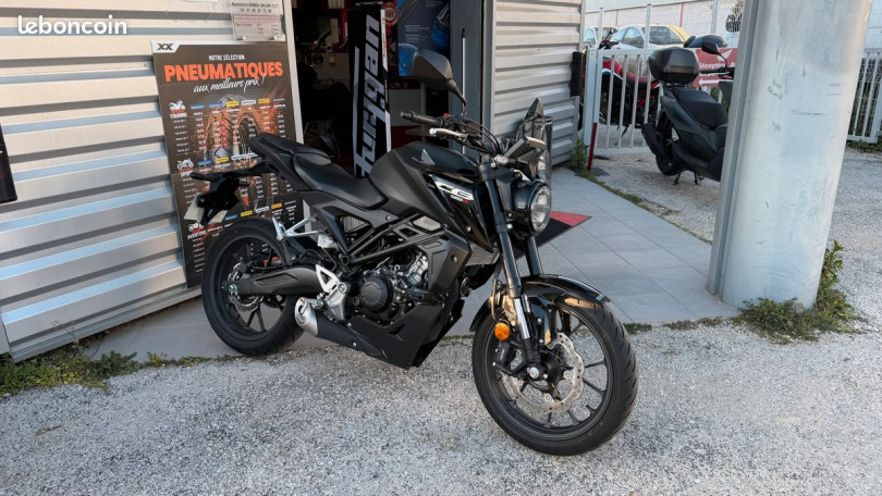 Honda CB125R CB125 R CB 125R - SAINT MITRE LES REMPARTS